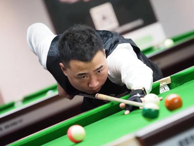 他在联盟中 他在联盟中